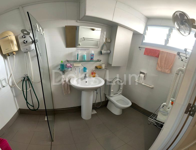 Common Room (HDB) for Rent in  543 Pasir Ris Street 51 - Image 3